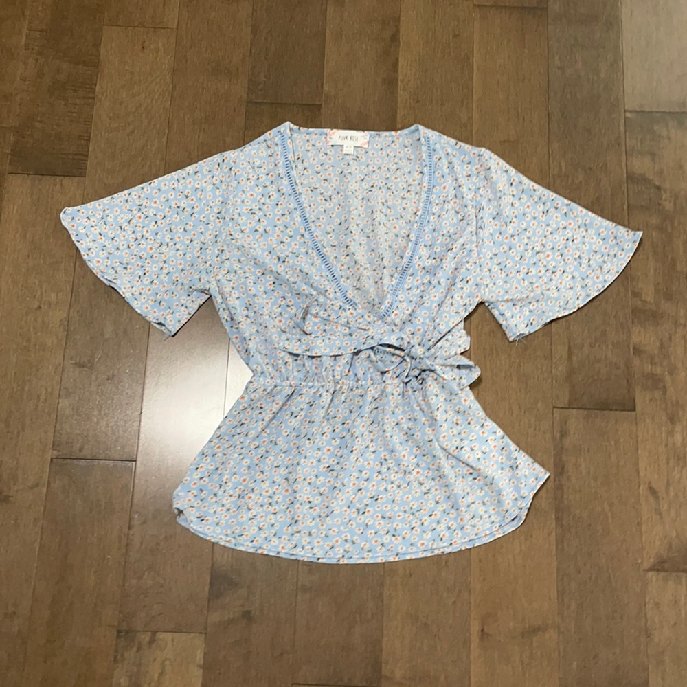 Floral tie waist blouse